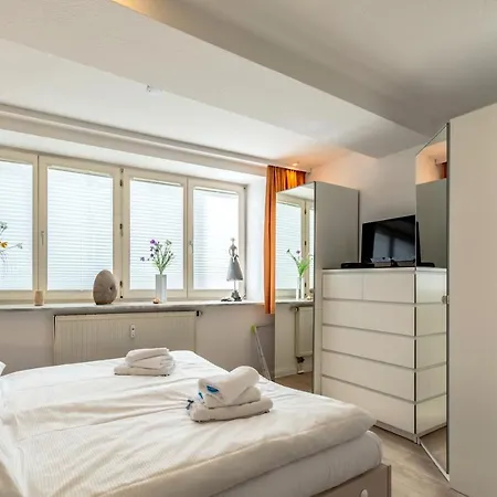 Villa Sirene, App 02 - Direkt Am *