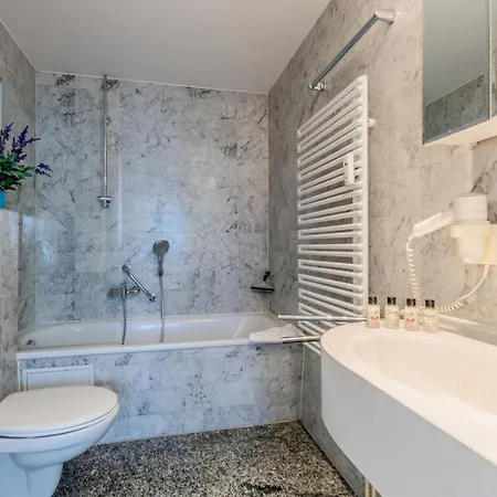 Sirene, App 02 - Direkt Am Binz