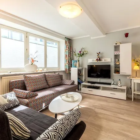 Sirene, App 02 - Direkt Am * 빈츠